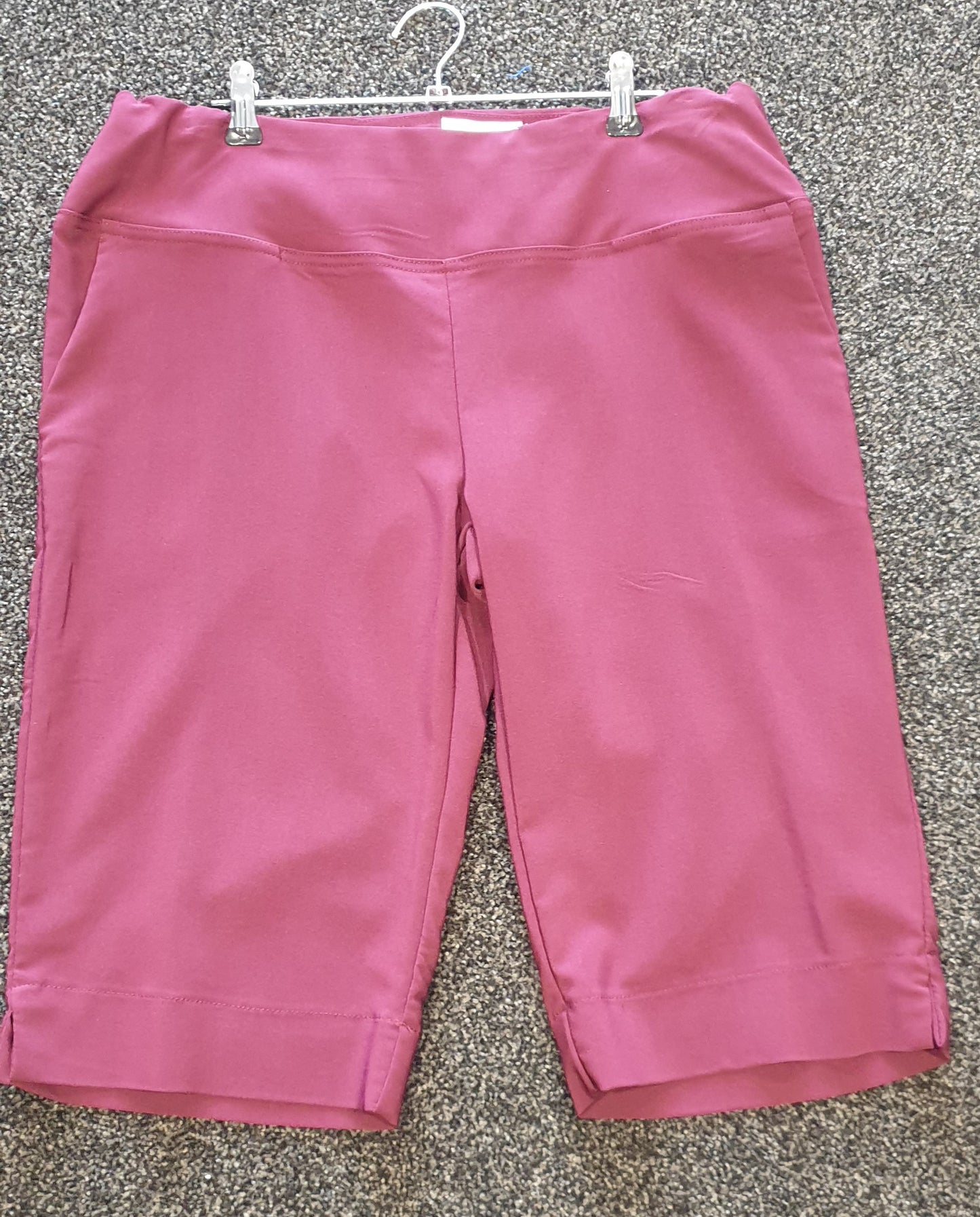 Shorts Ladies Sleek Burgundy